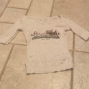 Abercrombie quarter length sleeve top